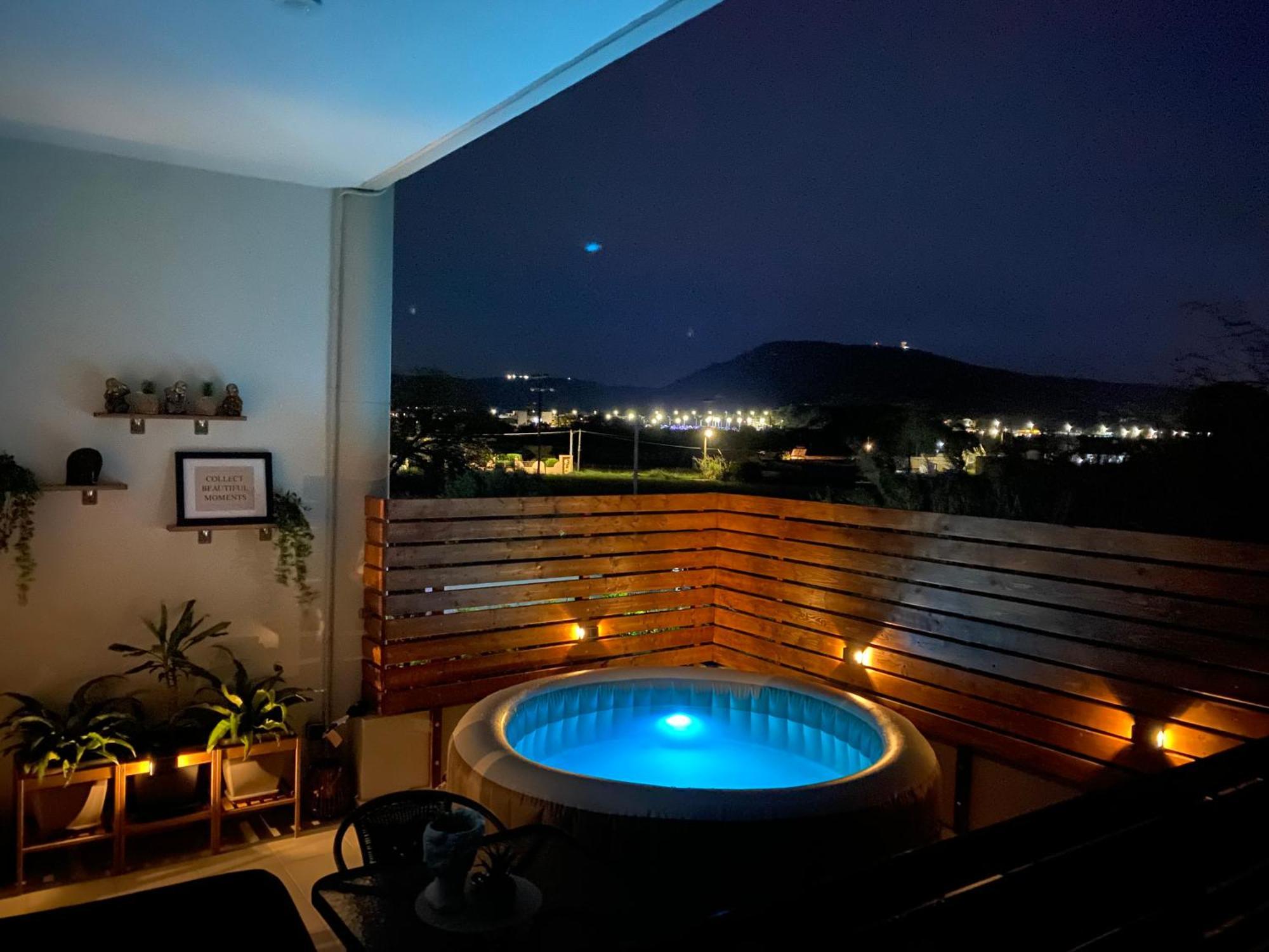Marvinas Seaside Apartments, Gaia Apartment & Hydor Jacuzzi Apartment Kremasti  Exterior photo