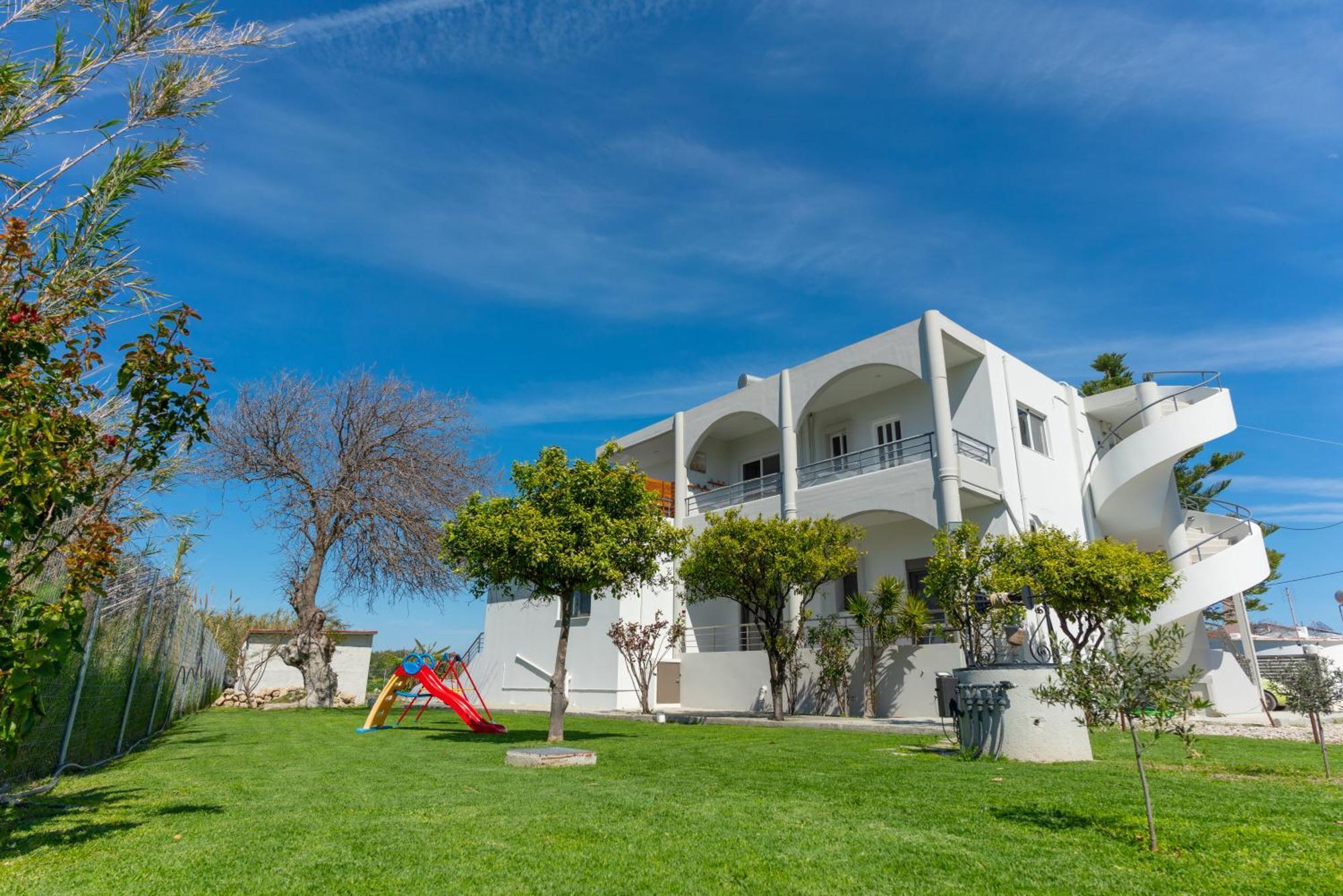 Marvinas Seaside Apartments, Gaia Apartment & Hydor Jacuzzi Apartment Kremasti  Exterior photo